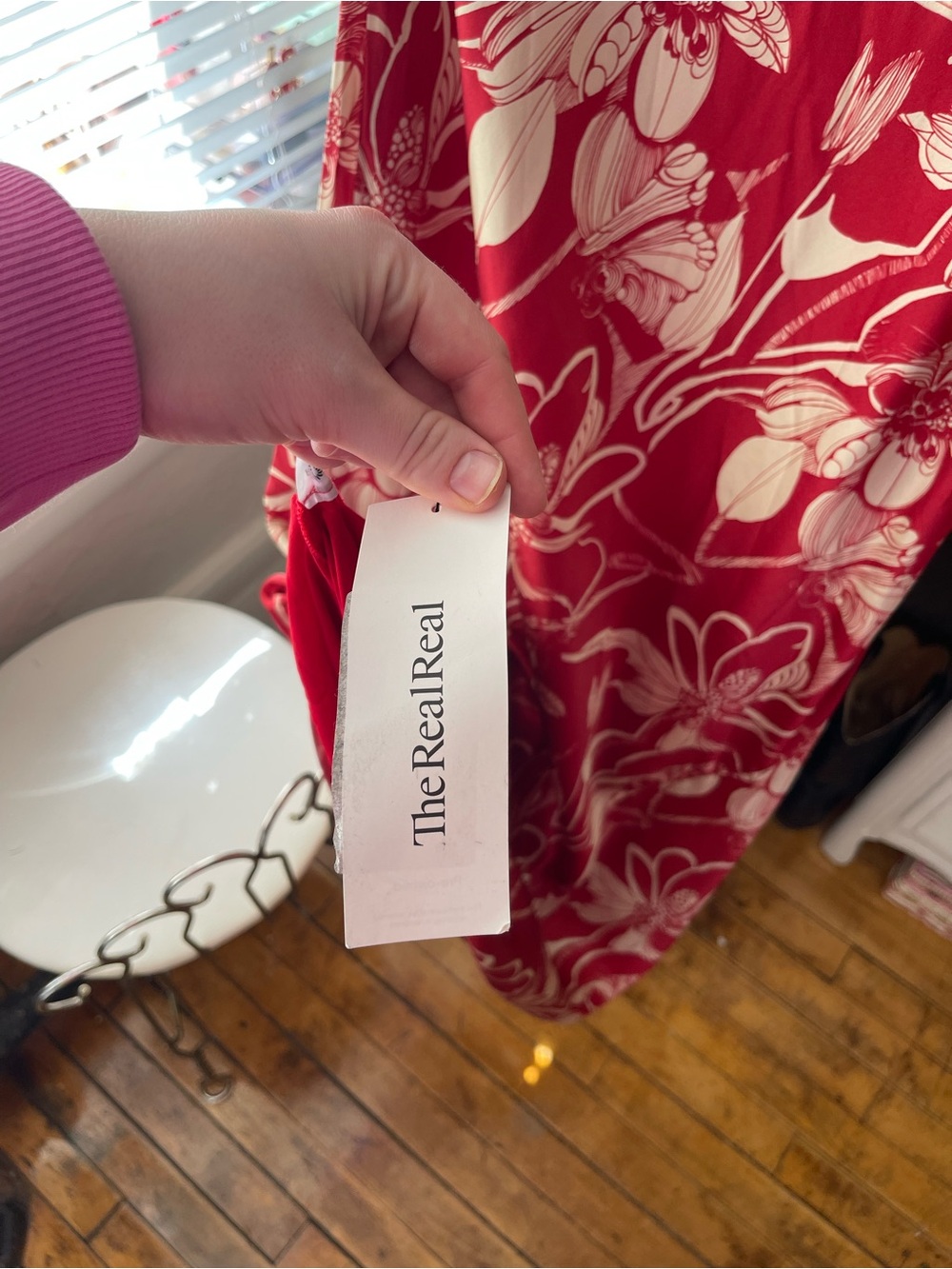 Reformation Yesenia 100% Silk dress - Picture 16 of 16